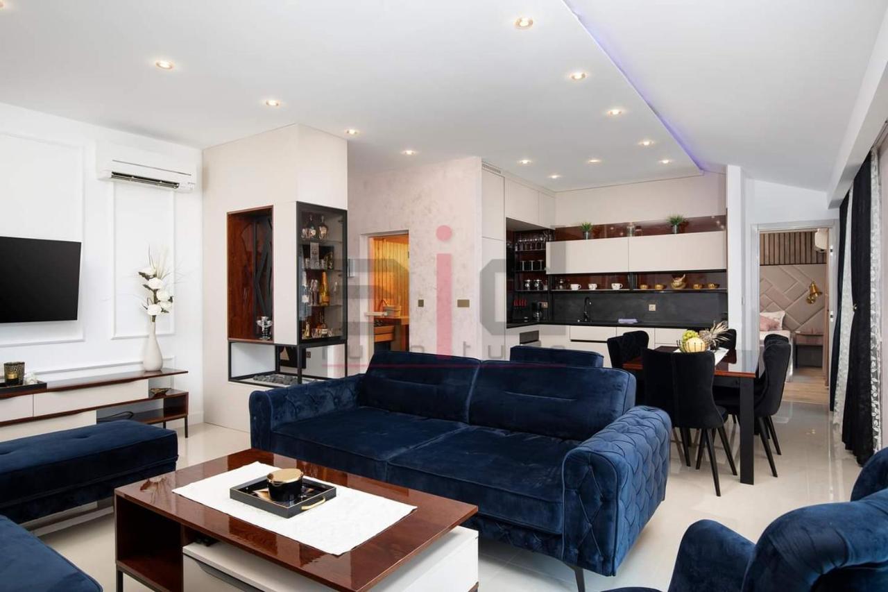 Pula Porta Aurea & Wellness Oasis Appartement Buitenkant foto
