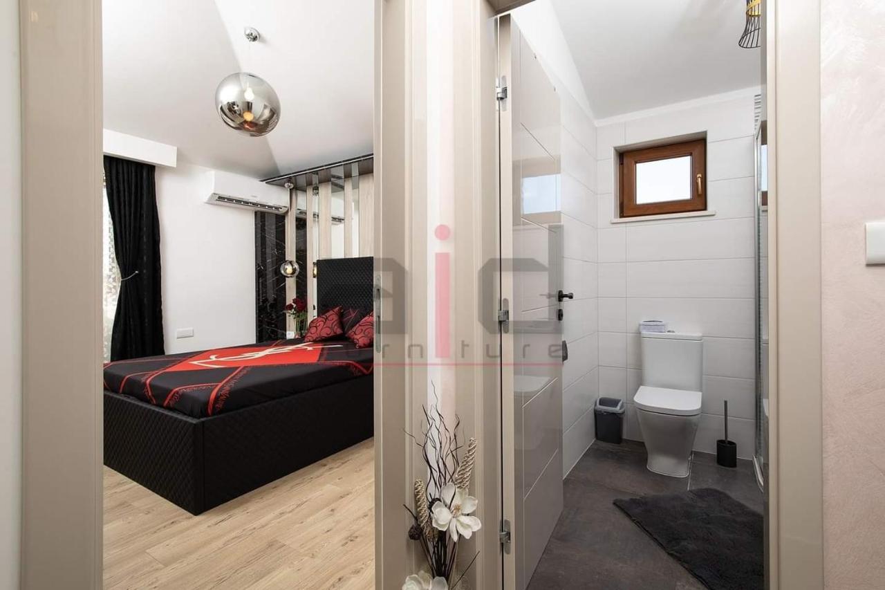 Pula Porta Aurea & Wellness Oasis Appartement Buitenkant foto