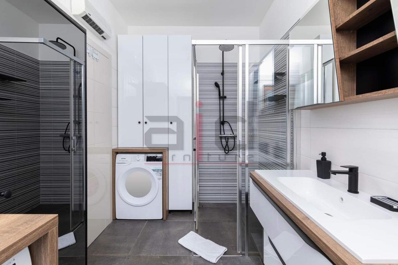 Pula Porta Aurea & Wellness Oasis Appartement Buitenkant foto